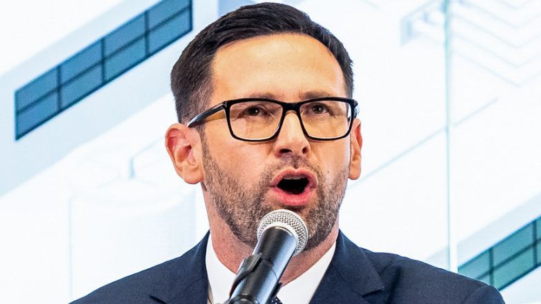 Jakie wykształcenie ma Daniel Obajtek? 