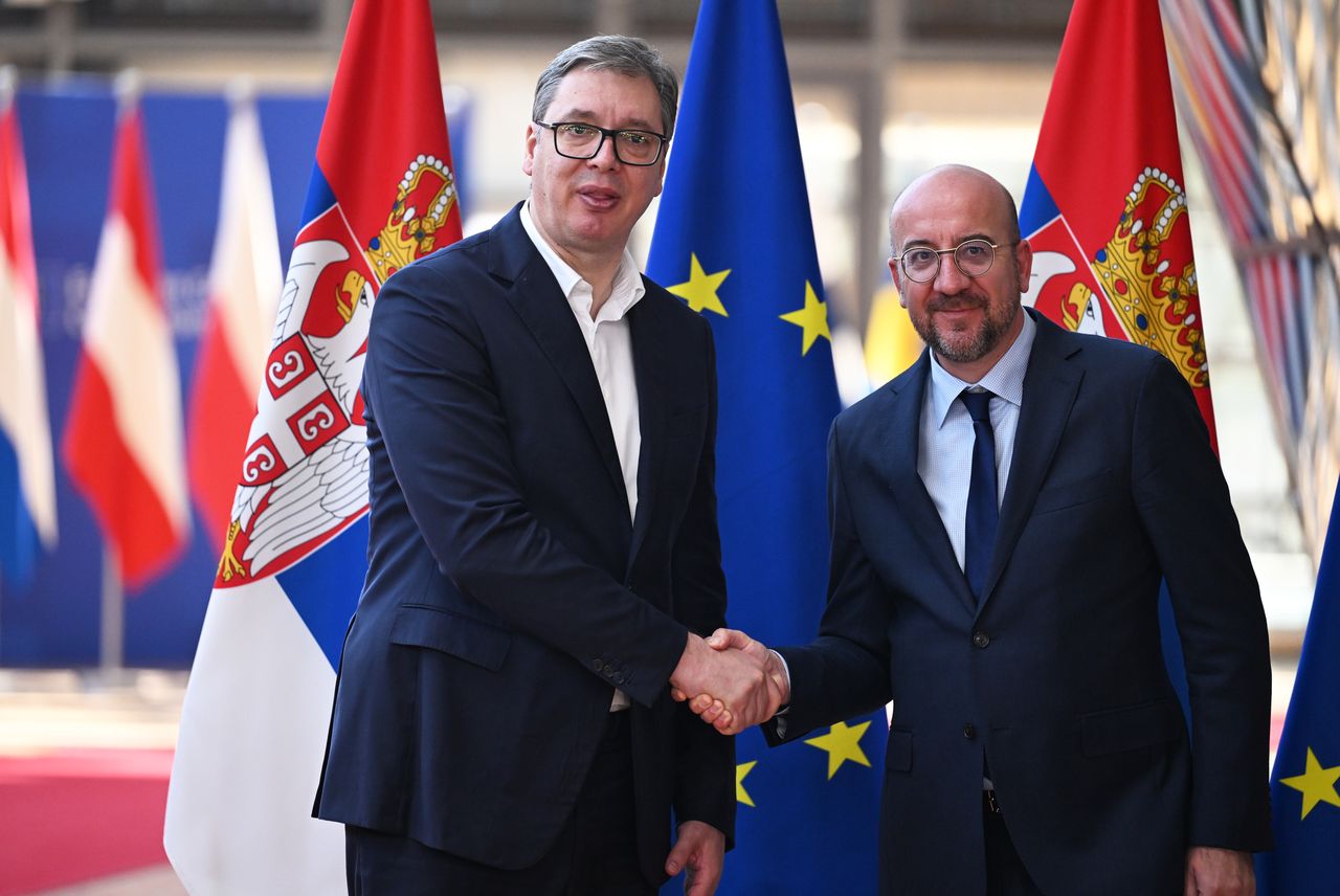 The President of the European Council Charles Michel and the President of Serbia Aleksandar Vucic