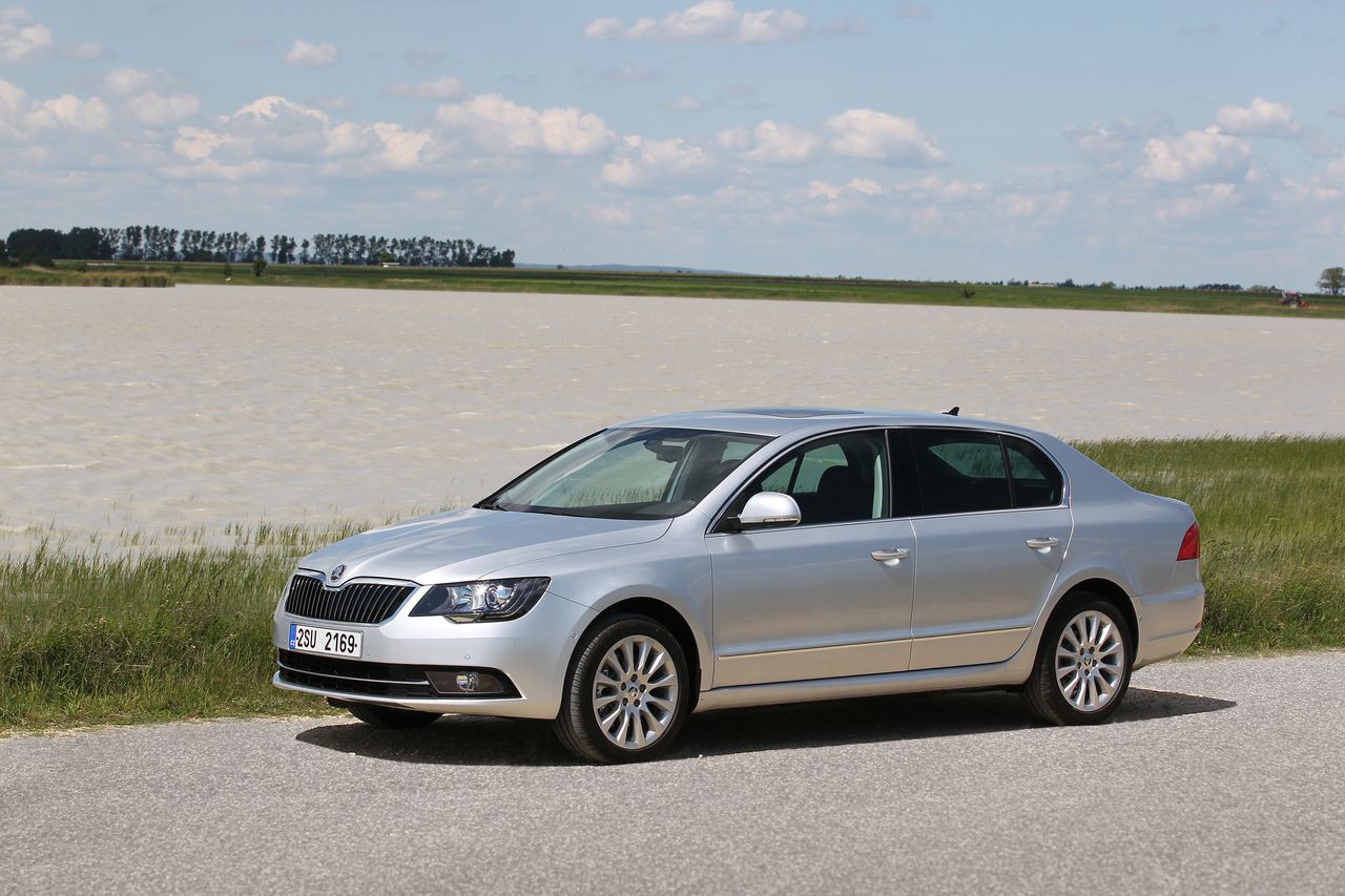 Skoda Superb II