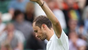 Emocjonujące widowiska i wielkie powroty w Wimbledonie. Trzyipółgodzinna walka Daniła Miedwiediewa