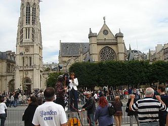 Eva Longoria - szaleństwo w Paryżu (zdjęcia)