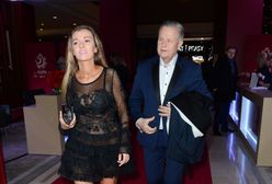 Apoloniusz Tajner i Izabela Podolec na czerwonym dywanie