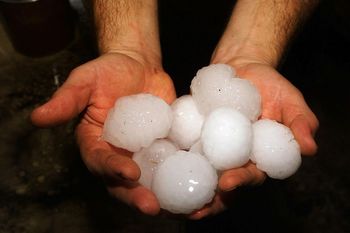 Grad wielkości piłek? Przez zmiany klimatu będzie coraz większy i groźniejszy