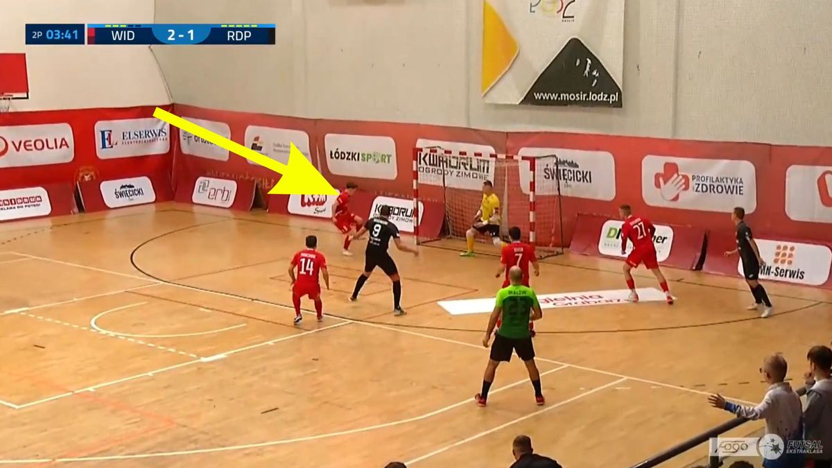 Zdjęcie okładkowe artykułu: YouTube / Futsal Ekstraklasa / Gol samobójczy Miłosza Krzempka