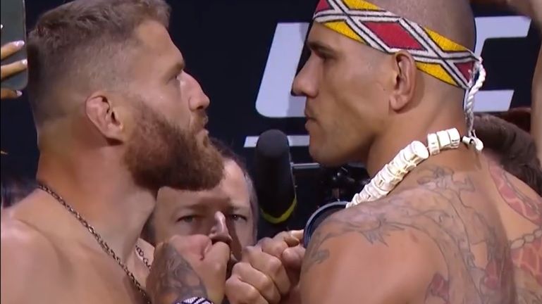 Zdjęcie okładkowe artykułu: Twitter /  / Jan Błachowicz zmierzy się z Alexem Pereirą na UFC 291
