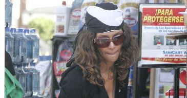 Halle Berry tresuje narzeczonego!
