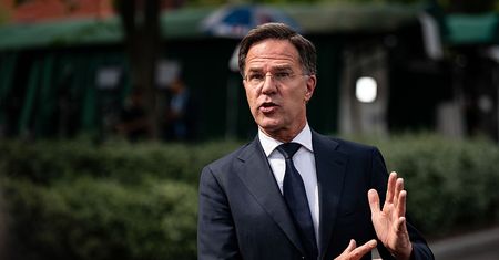 Rutte niespodziewanie spotkał się Trumpem. "Piłka po stronie Rosji"