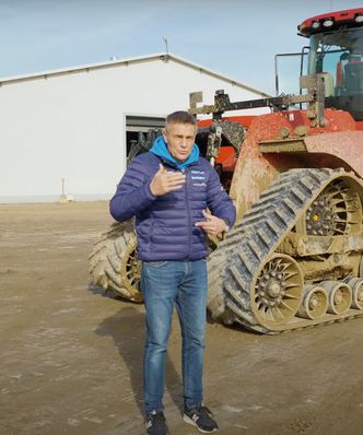 Takiego traktora na proteście rolników nie zobaczysz. Hołowczyc przetestował "potwora"