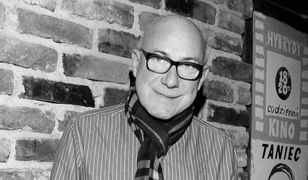 Piotr Machalica ma niezwykły nagrobek. Widać go z daleka