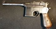 Pistolet Mauser C96. Komisarz za milion dolarów
