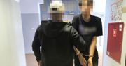 Brutalny napad w Warszawie. Grozili maczetą i zmusili do upokorzenia