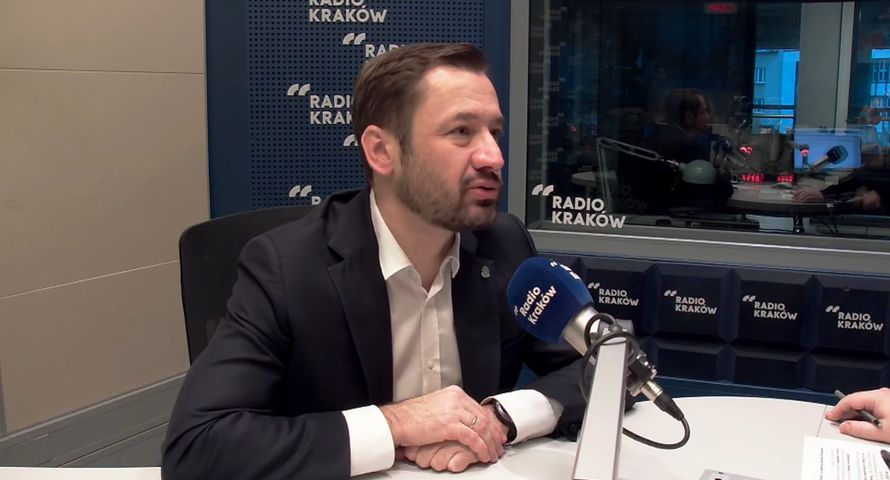 KRRiT uderza w TVP i Radio Kraków. Jest raport po referendum w Krakowie