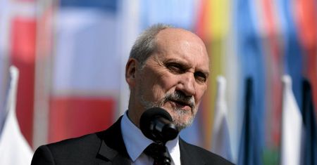 Macierewicz rozmawiał z powstańcami. Podpisano wspólny tekst Apelu Pamięci