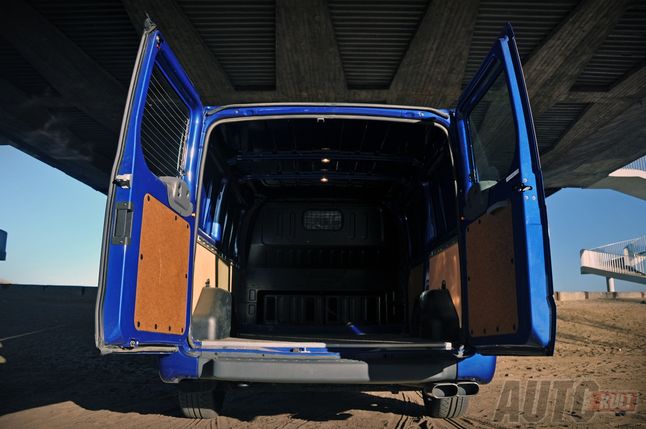 Ford Transit Sport Van (fot. Mariusz Zmysłowski)