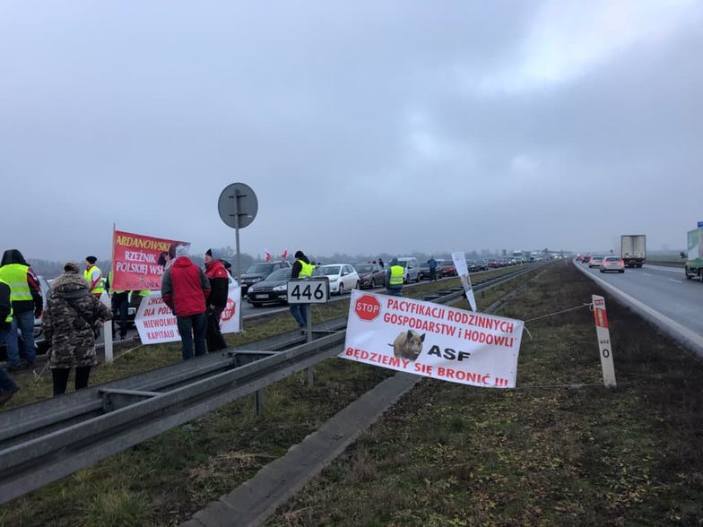 Rolnicy tłumaczą się z protestu. 10 postulatów