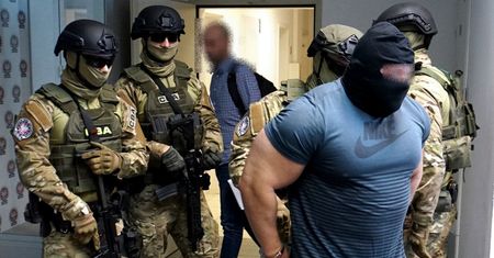 CBA zatrzymało 7 osób w związku z wyłudzaniami z ARiMR. W tle łapówki wysokości 73 tys. zł
