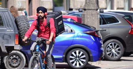 Hindusi chętni do pracy w Polsce. Konsulat nie wyrabia z rozpatrywaniem wniosków