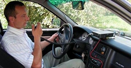 CB-radio, czyli sposób na drogówkę?