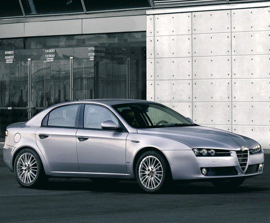 Piękność po faceliftingu - Alfa Romeo 159