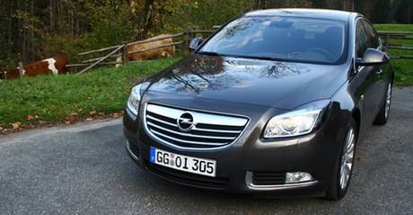 Opel Insignia - samochodem roku 2009