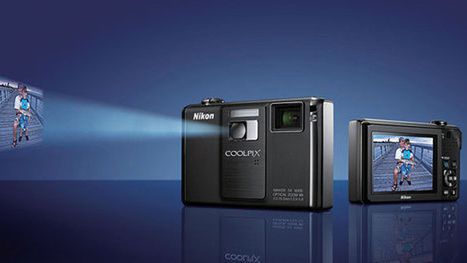 Nikon Coolpix S1000pj - aparat z projektorem 1