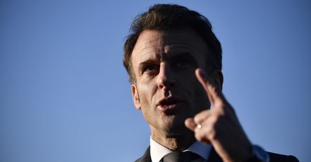 Macron w Pekinie. Ostrzegł Chiny