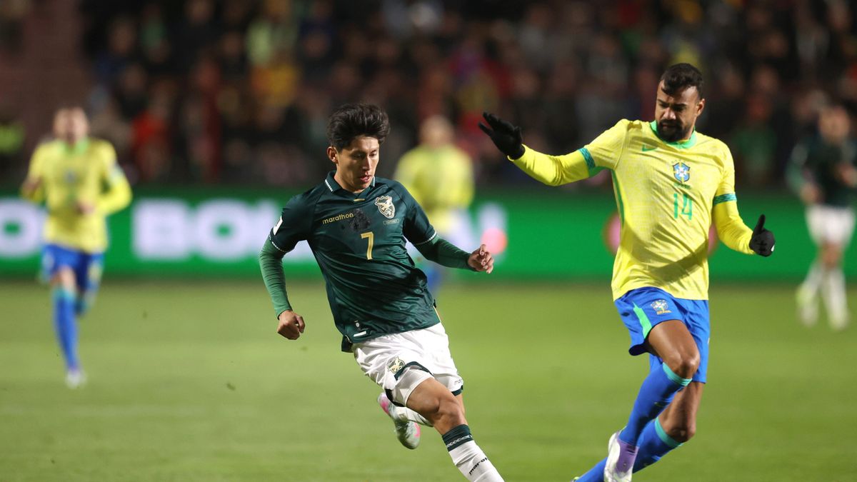 PAP/EPA / Luis Gandarillas / Mecz eliminacji MŚ 2026: Boliwia - Brazylia