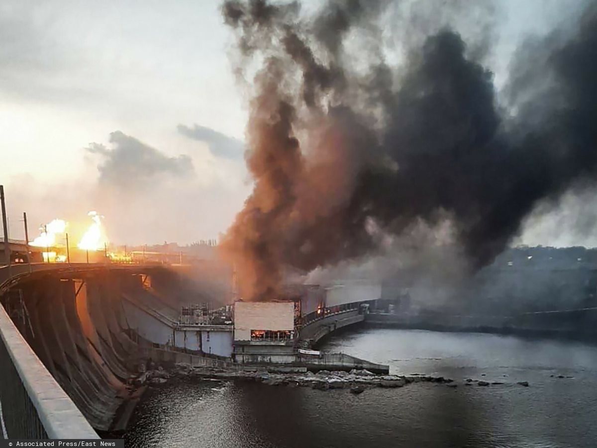 Hydroelektrownia w Dnieprze trafiona przez Rosjan 22 marca