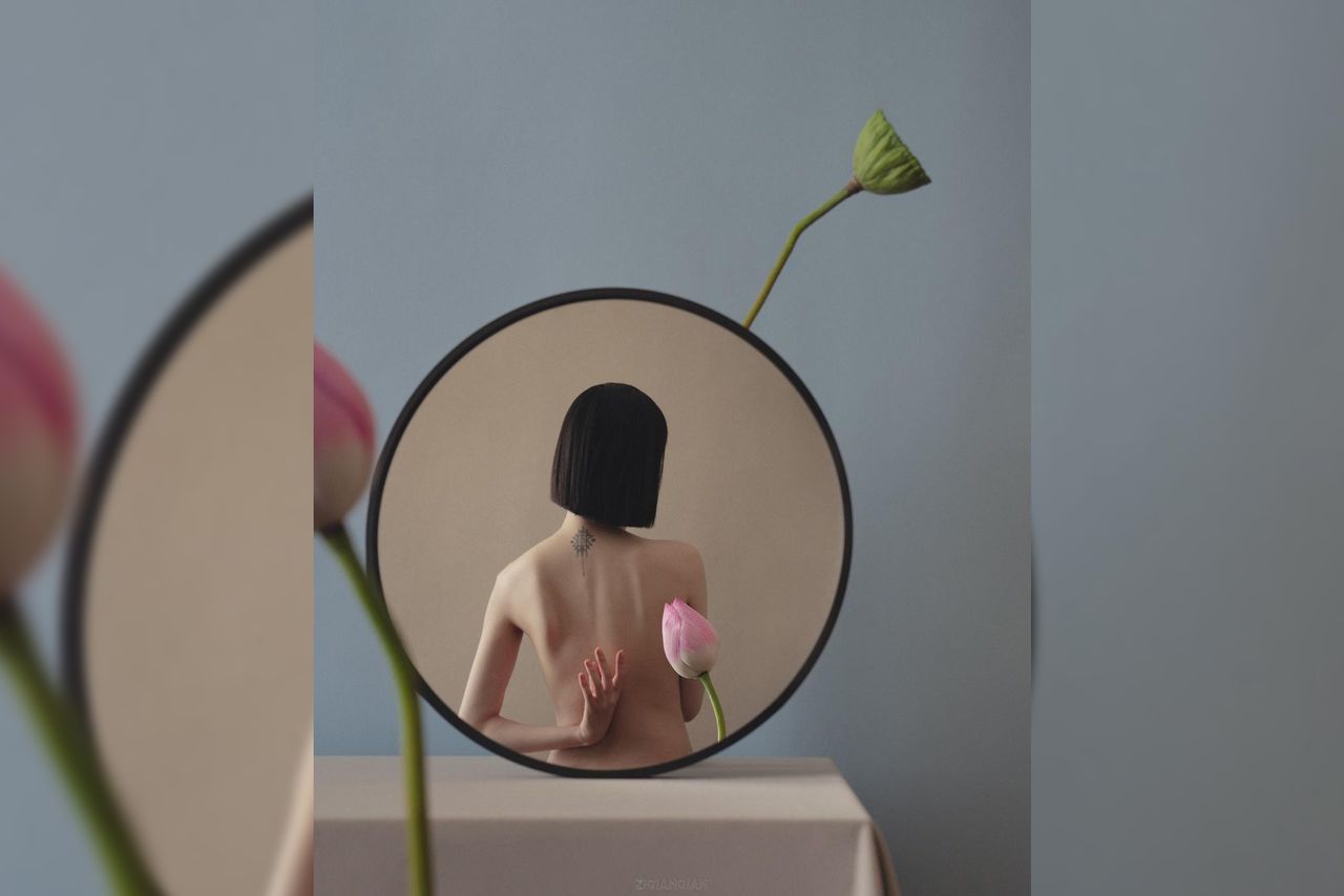 Ziqian Liu – mistrzyni minimalistycznych autoportretów