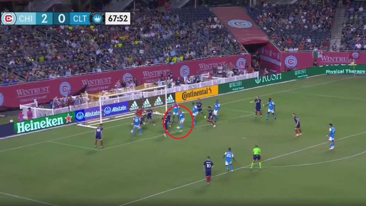 Twitter / Charlotte FC / Karol Świderski gol