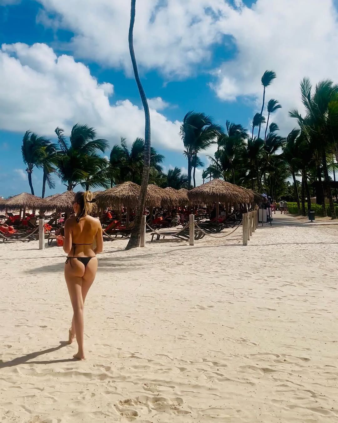 Agnieszka Hyży w tropikach