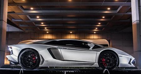 Lamborghini Aventador Jackie Chan Edition