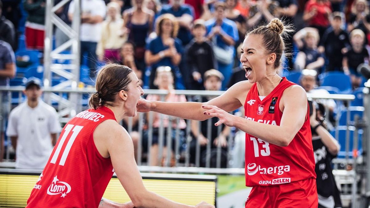 Materiały prasowe / FIBA / Na zdjęciu: Aldona Morawiec i Klaudia Sosnowska