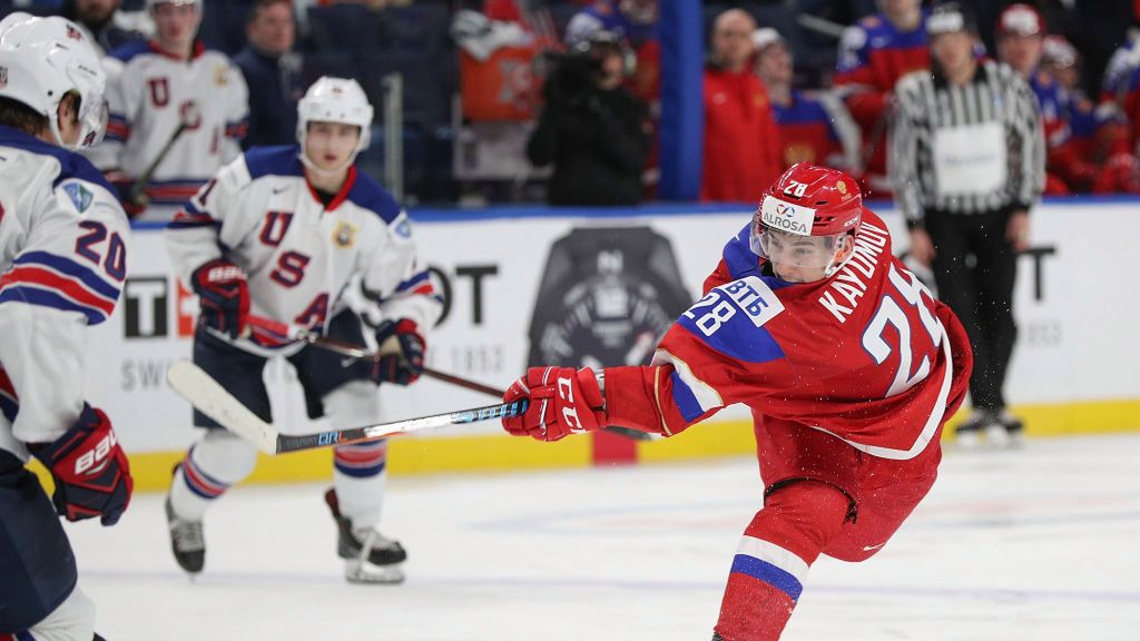 Zdjęcie okładkowe artykułu: Getty Images / Nicholas T. LoVerde / Na zdjęciu: Artur Kajumow (z prawej)