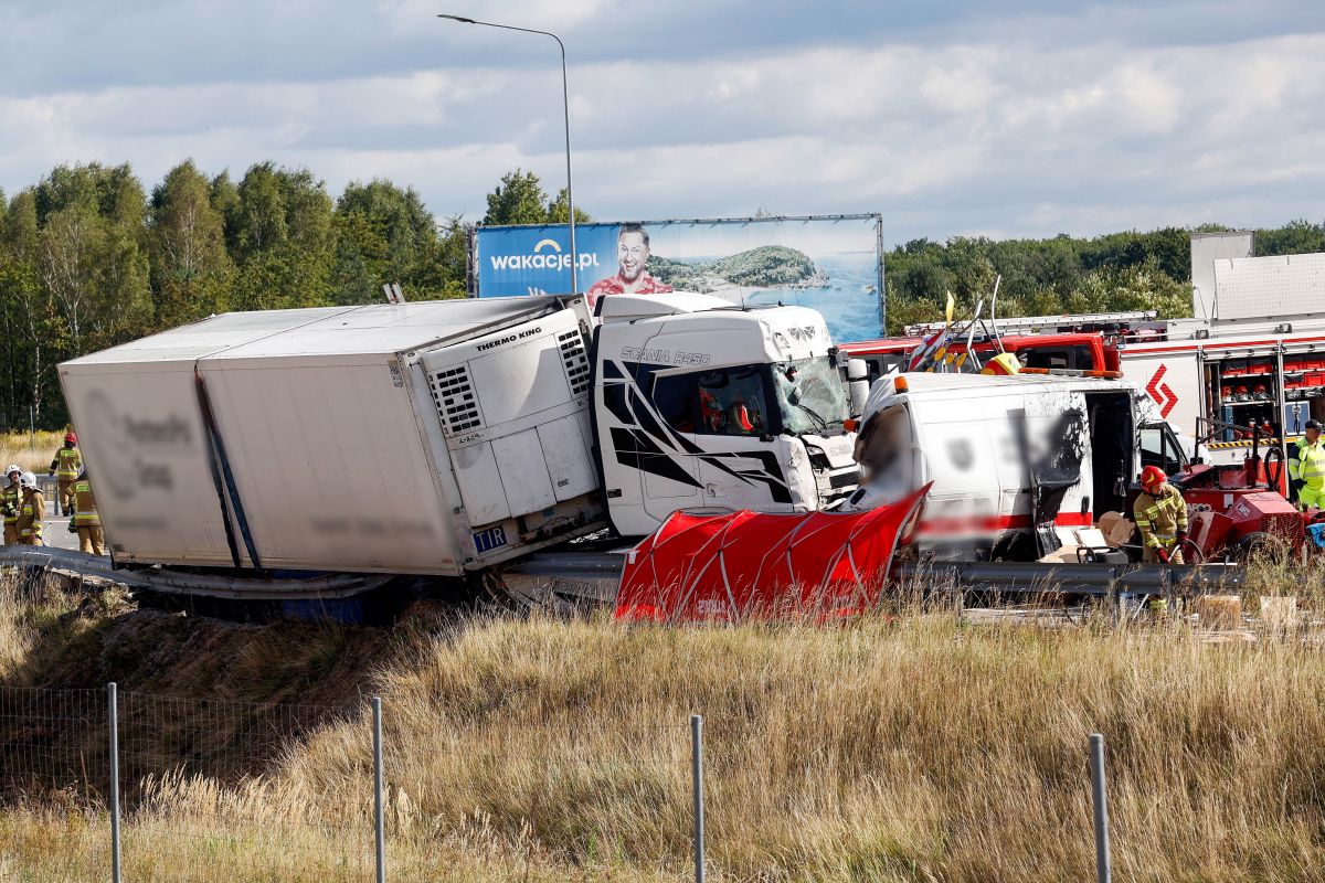 Wjechał w grupę robotników na A1. Nowe informacje o 31-letnim kierowcy