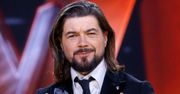 Musi dorabiać poza "The Voice Senior"? Tomasz Szczepanik rozkręca biznes