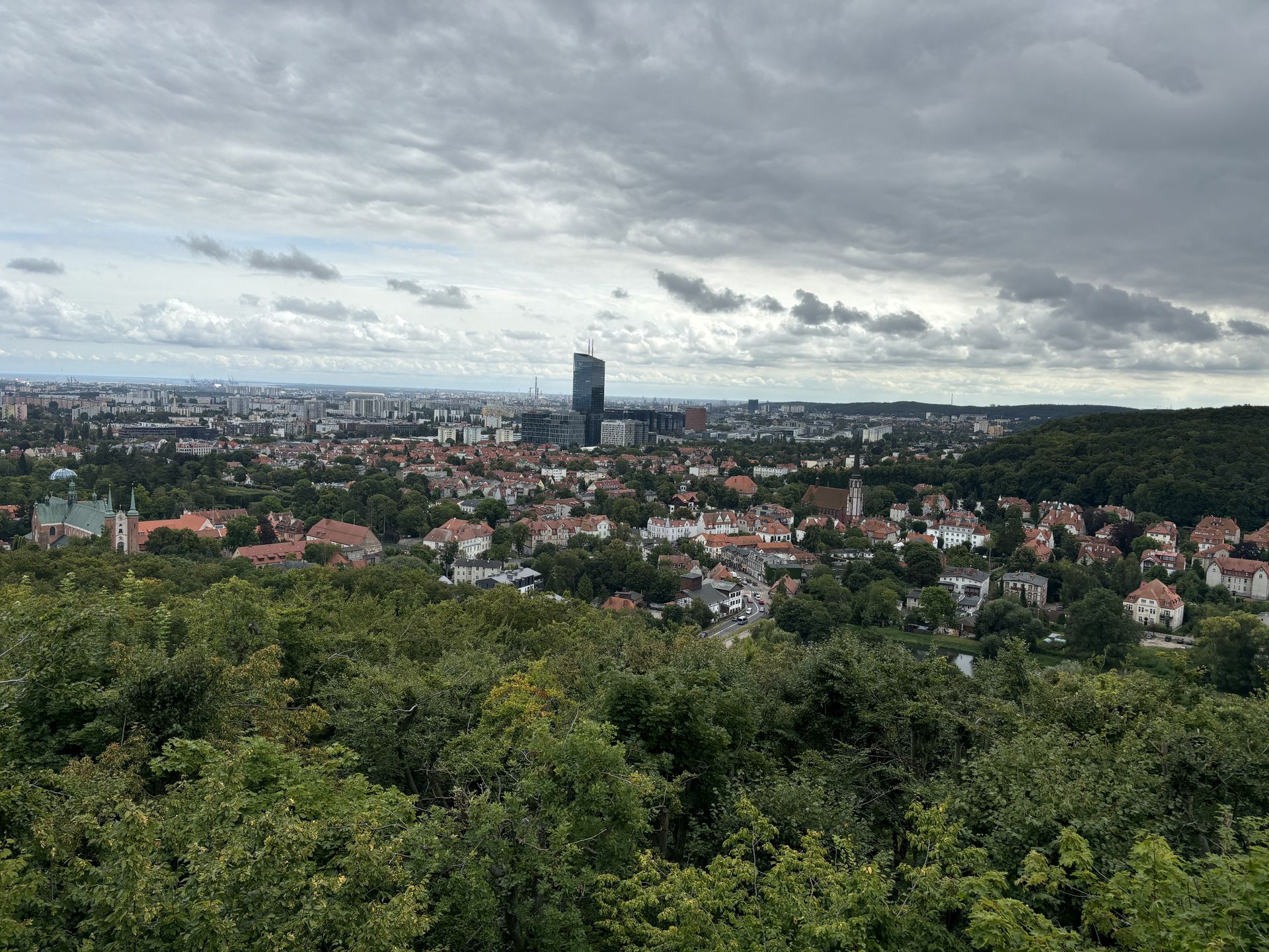 Widok z punktu widokowego na Gdańsk