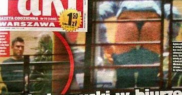 Co Michalczewski robi w biurze?