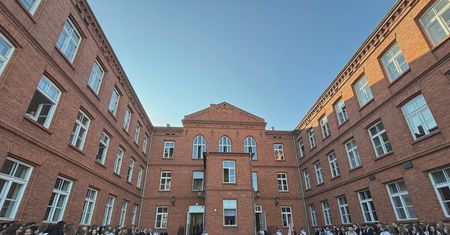 Rodzinne zwiedzanie LZK. Szkoła zaprasza mieszkańców Włocławka