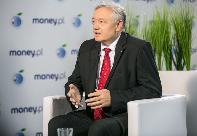 "Imponujący wzrost przychodów podatkowych". Budżet zarabia miliony na nowym prawie PiS