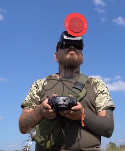 Genialny patent Ukraińców. Pokazali, czym radzą sobie z Rosjanami na froncie