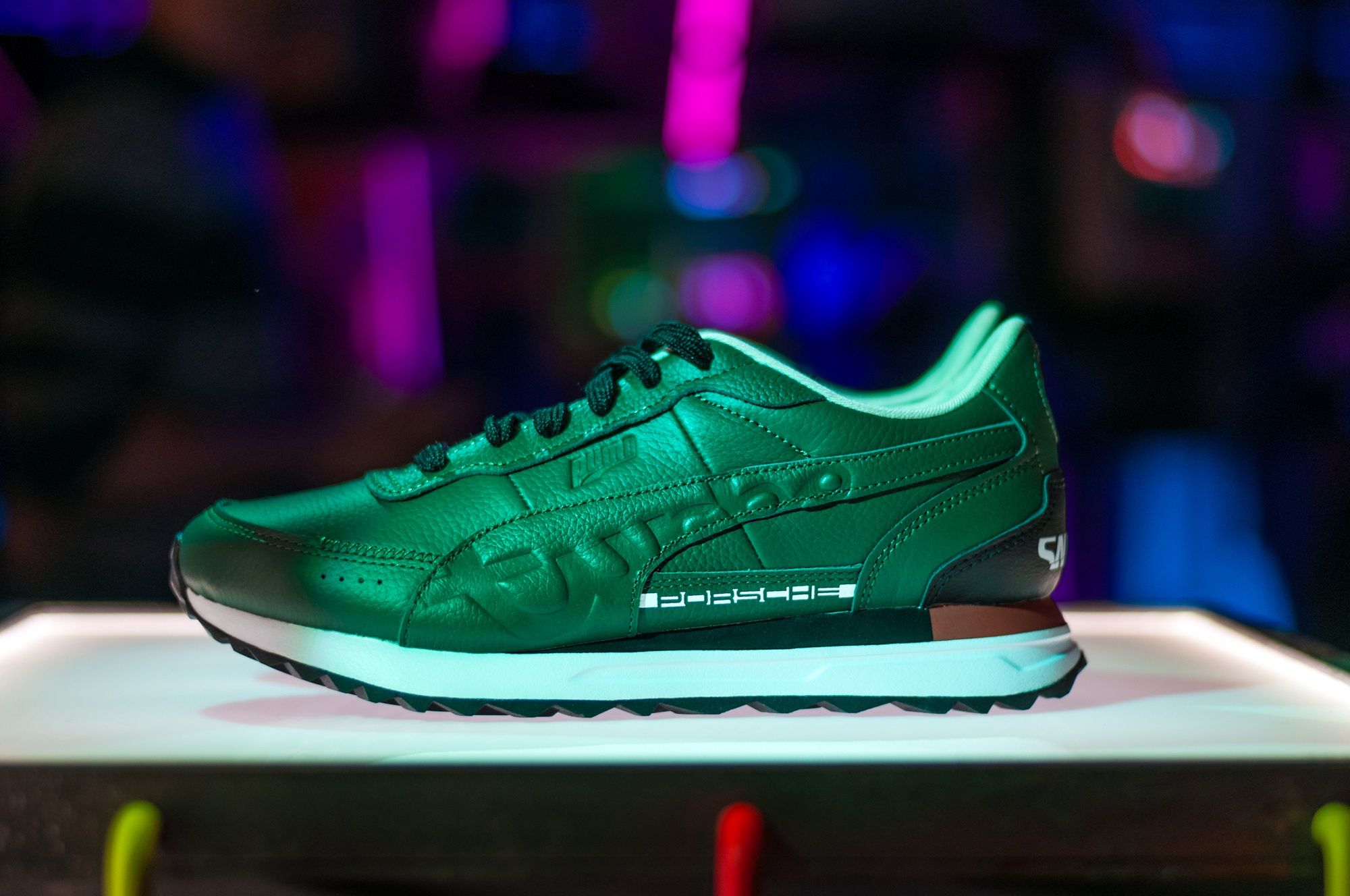 Puma x Porsche x Cyberpunk - buty 50Y 911 Turbo Sneaker