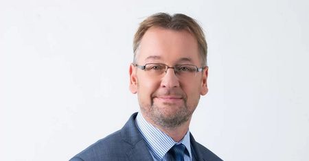 Dyrektor nie przychodził na lekcje, ale dostawał wypłatę? Jest wyrok