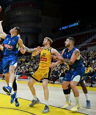 Licznik bije. Już 0-13 mistrzów Polski z Sopotu