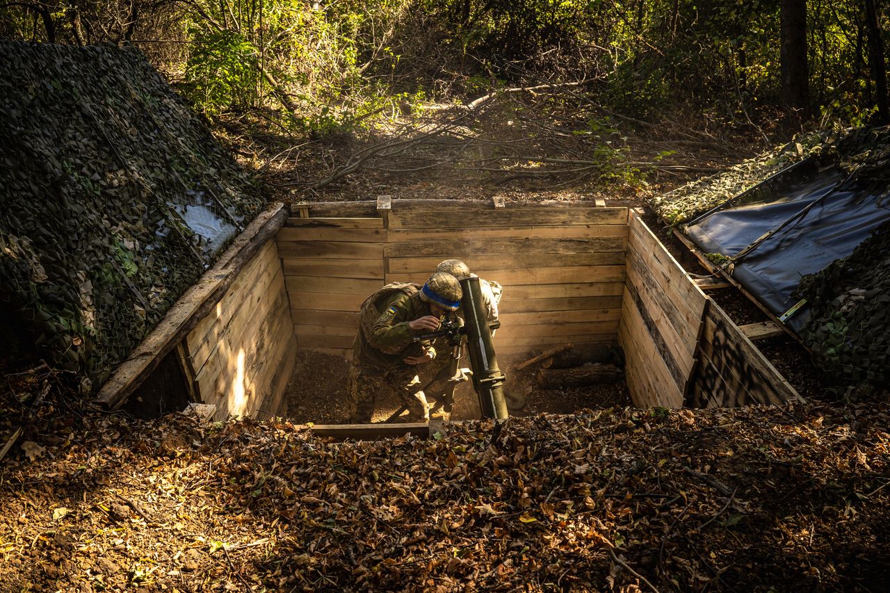 Ukrainian forces withdraw as Russia seizes control of Sudzha