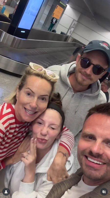 Smaszcz z synem, Hakiel, Serowska