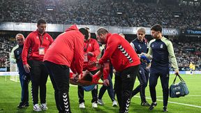 Dramat słynnego bramkarza. Znieśli go na noszach, a potem pilna operacja