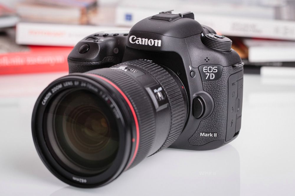 Canon EOS 7D Mark II - szybki, wytrzymały i bez konkurencji [test]