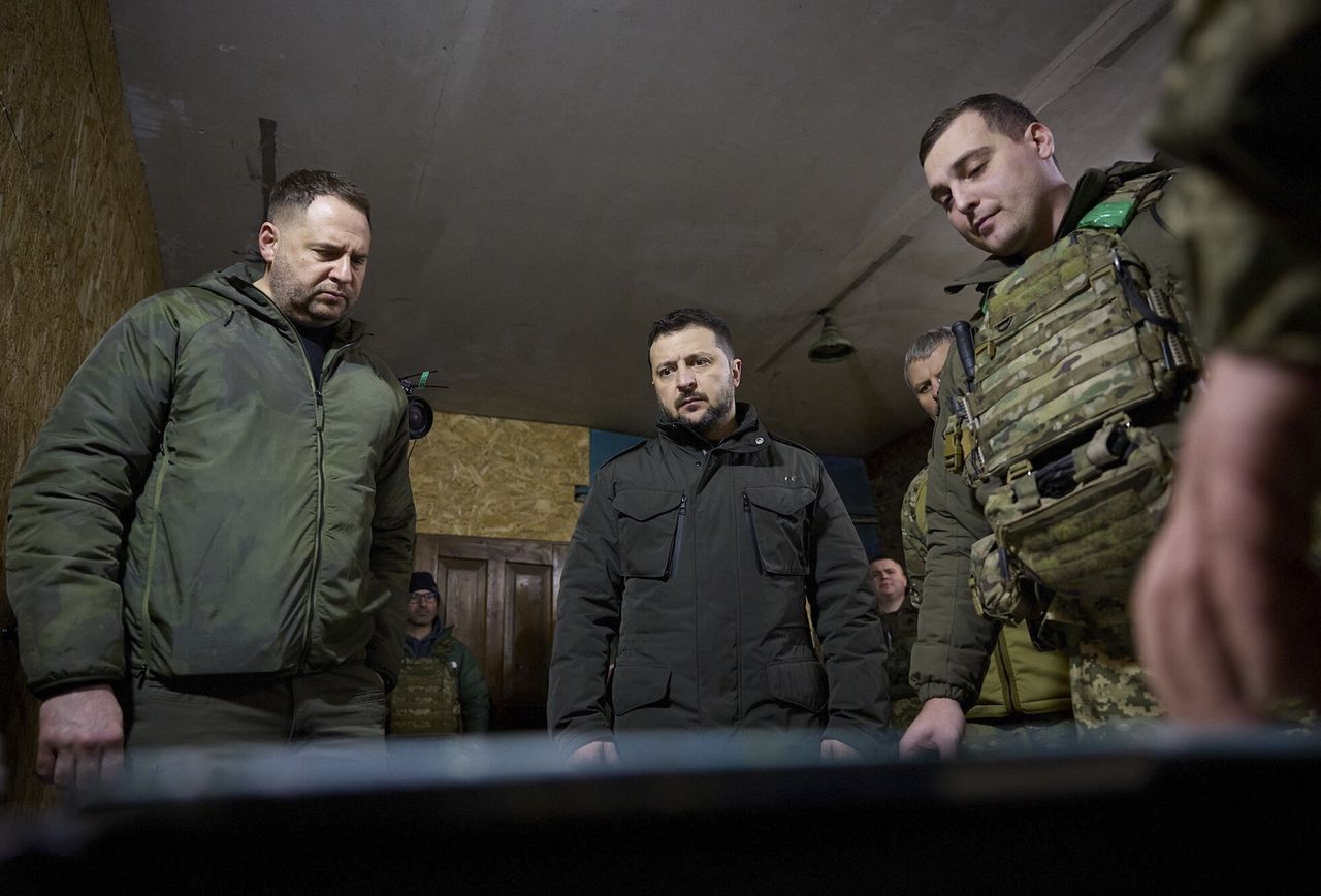 Russia relaunches disinformation campaign alleging Ukraine's political elite to flee Kyiv