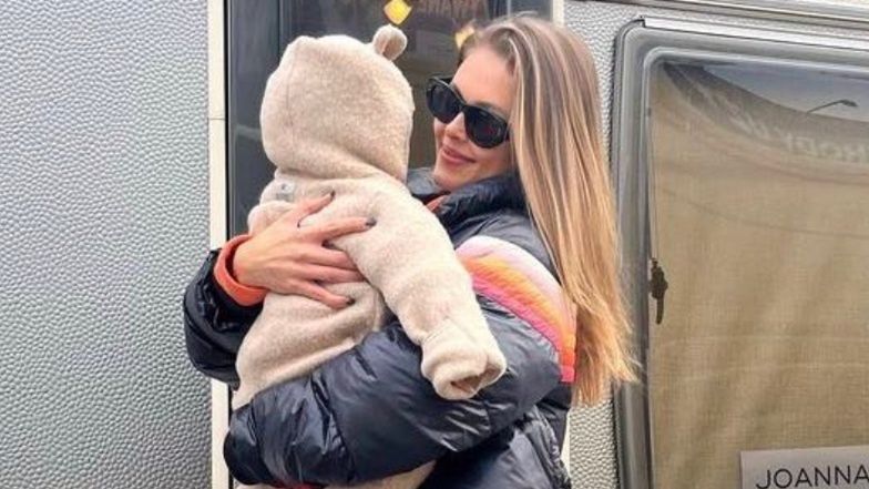 Joanna Opozda wyproszona z kawiarni przez małego Vincenta. Teraz grzmi na Instagramie: "Nie polecam innym mamom"